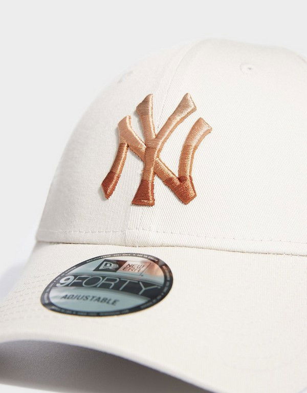 Шапка с козирка New Era New York Yankees Ombre Infill 940 Baseball Cap Бяло | 60691285, 1