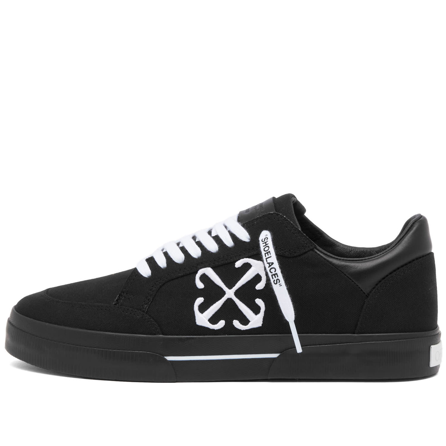 Кецове и обувки Off-White Vulcanzied Canvas Черно | OMIA293S24FAB0011001, 0