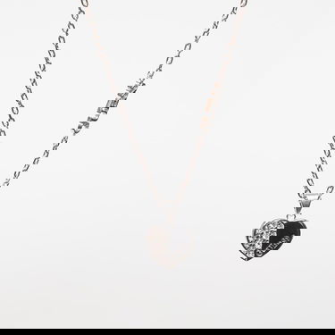 Колие GUESS Lovely Guess Heart Pendant Necklace with Crystals Металик | JUBN03035JWRH-SILVER, 2