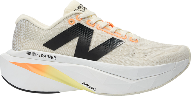 New Balance FuelCell SuperComp Trainer v3