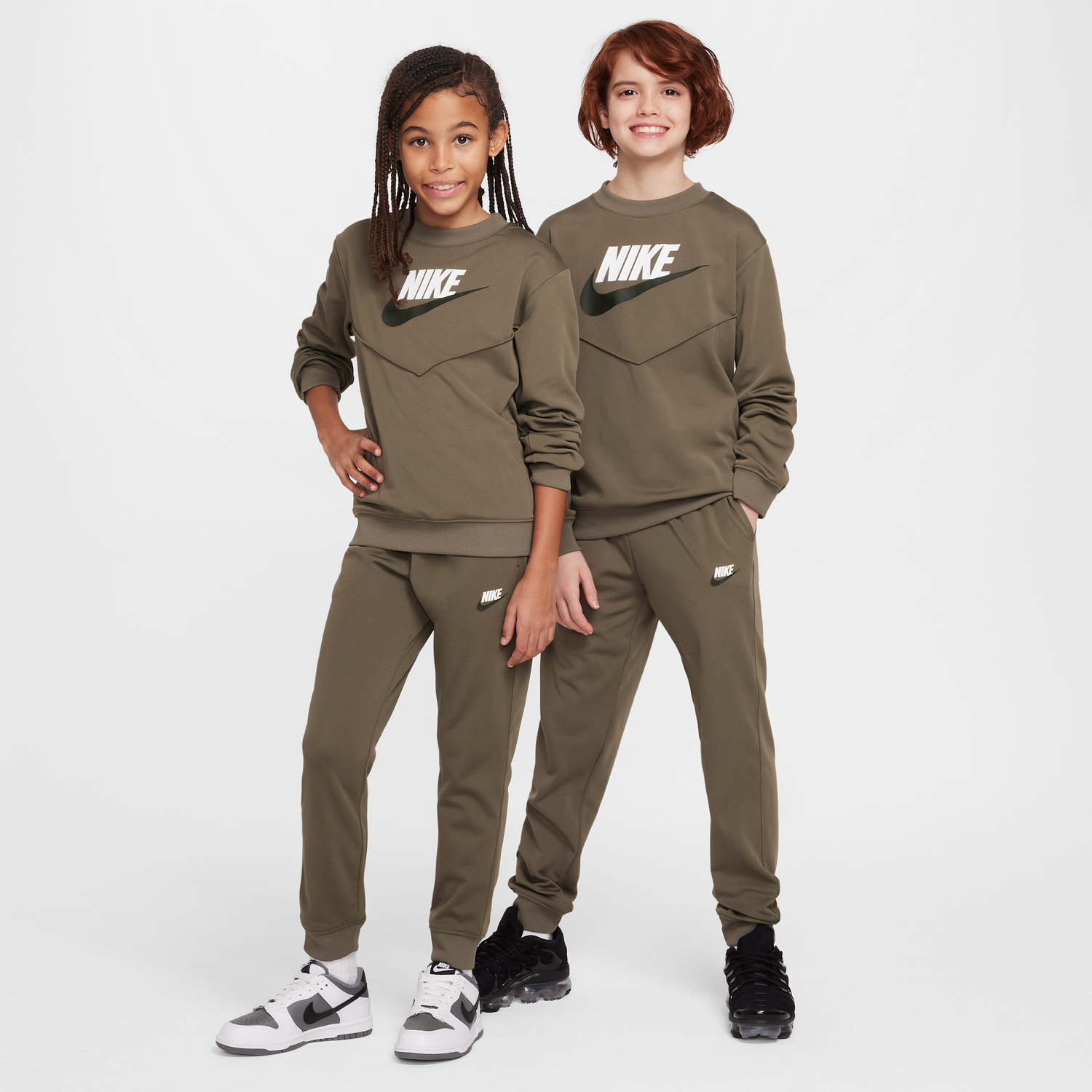 Суитчър Nike Nike Sportswear Tracksuit Set Зелено | FD3090-222, 0