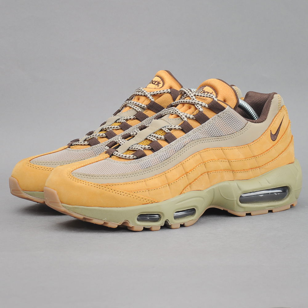 Кецове и обувки Nike Air Max 95 Premium Бежово | 538416-700, 1