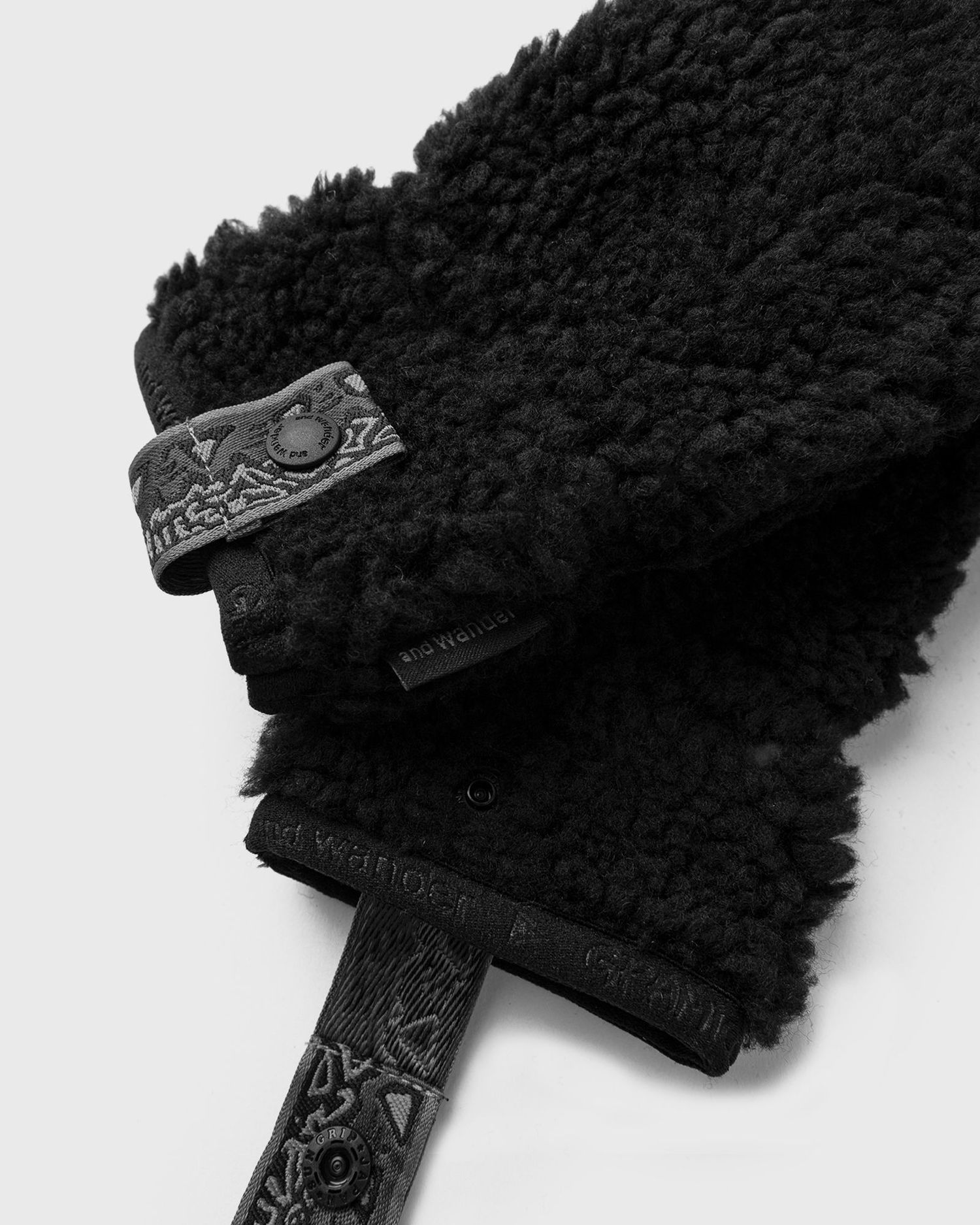Ръкавици GRAMICCI Fleece Gloves With Jacquard Tape Черно | GAC4-F3009-BLACK, 1