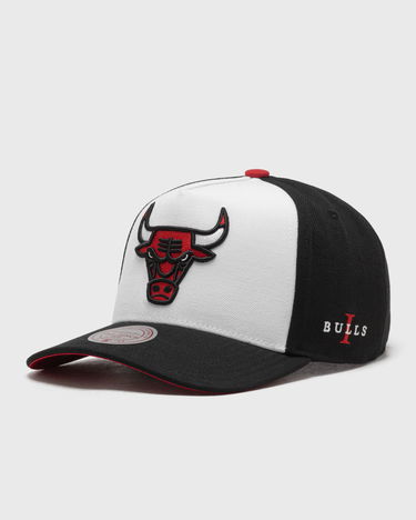 Шапка с козирка Mitchell & Ness Chicago Bulls Core I Pro Snapback Черно | HP13210-CBUWHRD, 2