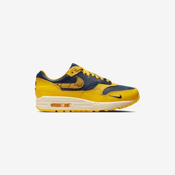 Кецове и обувки Nike Air Max 1 PRM "Michigan" Жълто | FJ5479-410, 1