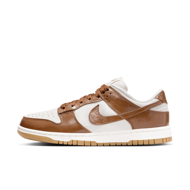 Кецове и обувки Nike Dunk Low LX "Ale Brown" W Кафяво | FJ2260-001