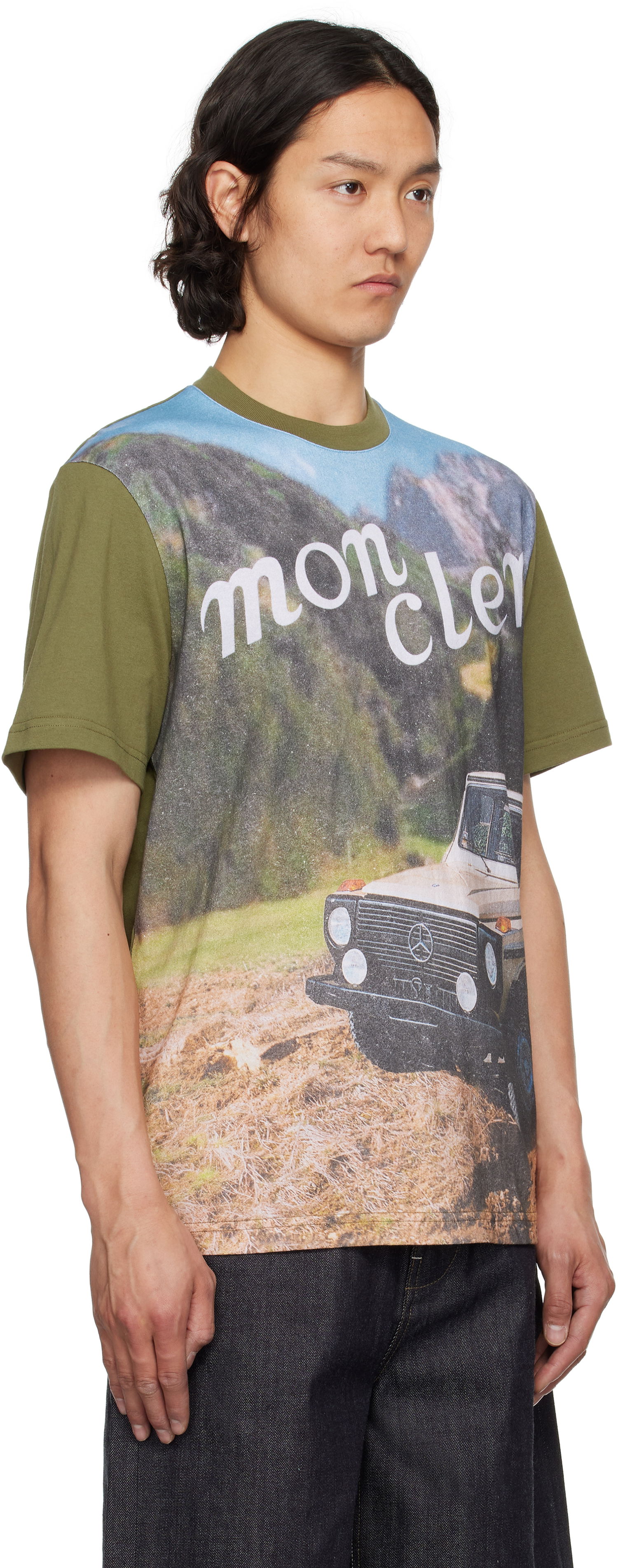 Тениска Moncler Moncler Genius Mercedes-Benz by NIGO Graphic Print Short Sleeve T-Shirt Зелено | K14018C0000389AB9, 1