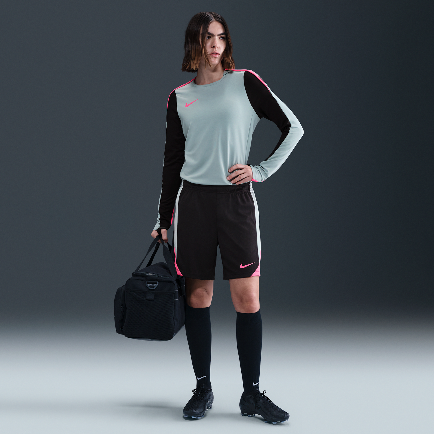 Фланелка Nike Strike Dri-FIT Soccer Shorts Сиво | FN5022-015, 0