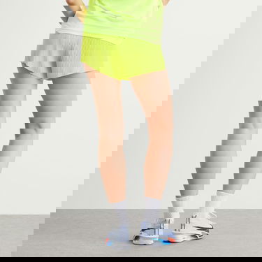 Къси панталони Nike Aeroswift 3" Running Shorts with Perforated Waistband and Pleated Sides Жълто | FN2328-389, 3