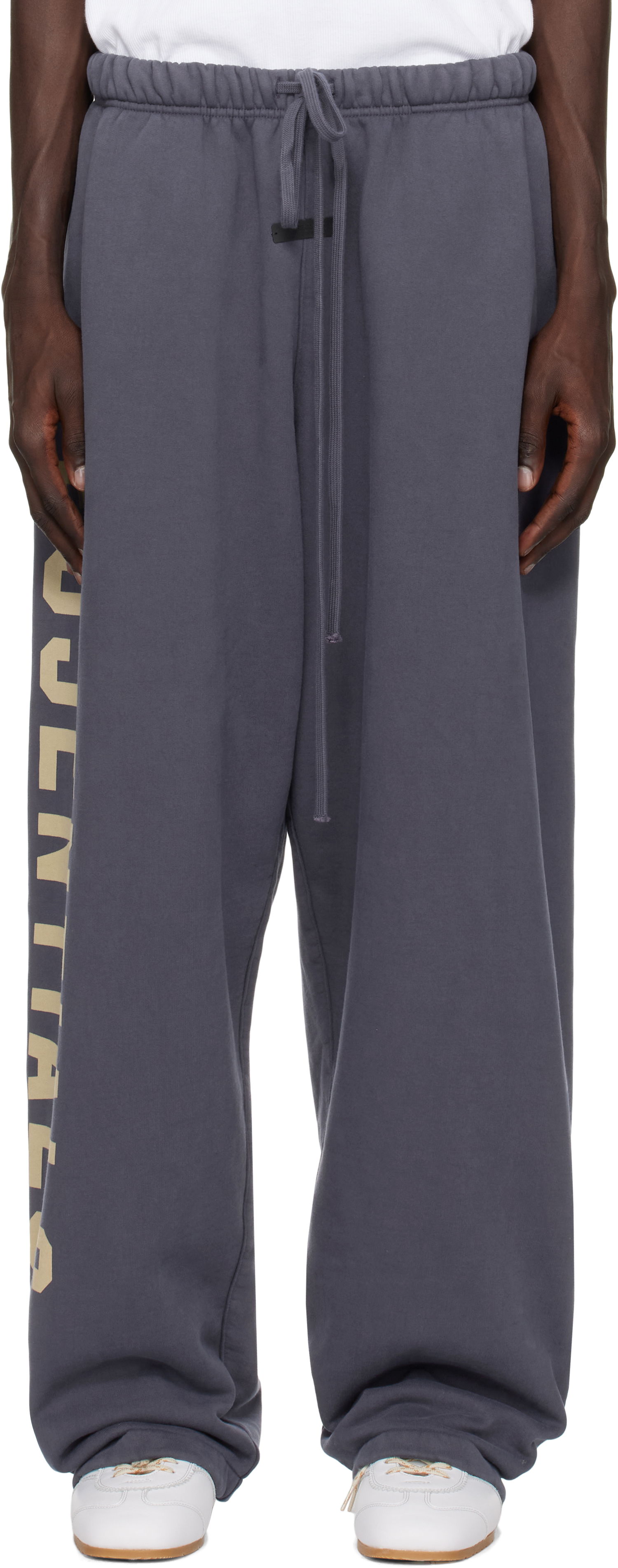 Спортни панталони Fear of God Fear of God ESSENTIALS Heavy Fleece Relaxed Sweatpants Сиво | 130HO244464F, 0