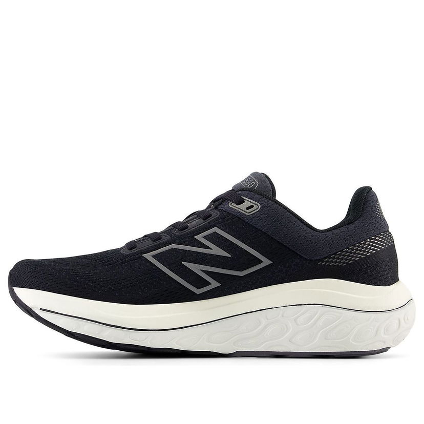 Кецове и обувки New Balance Fresh Foam Черно | W860A14