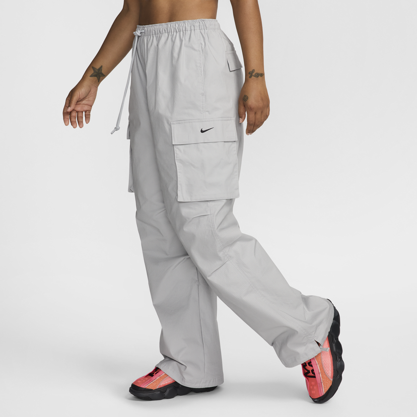 Карго панталони Nike Cargo Sportswear Pants Сиво | FV7520-077