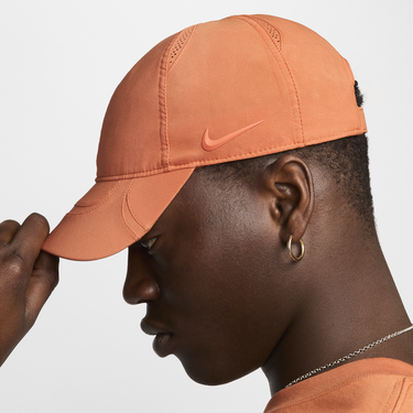Шапка с козирка Nike NOCTA S.S.C. Cap CS Оранжево
 | FV5541-808, 3