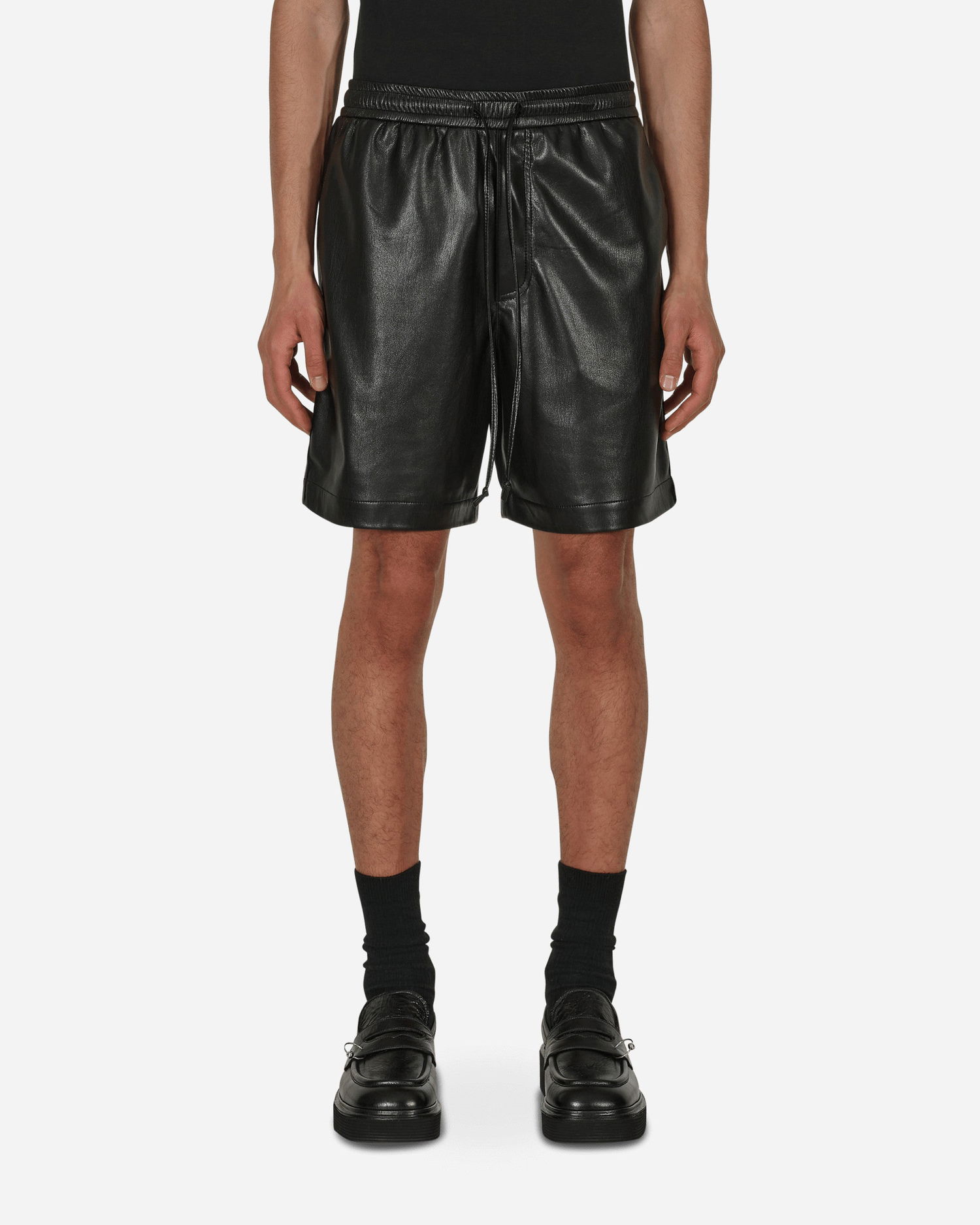 Къси панталони Nanushka Doxxi Shorts Черно | NM22CRST00199 BLACK, 0