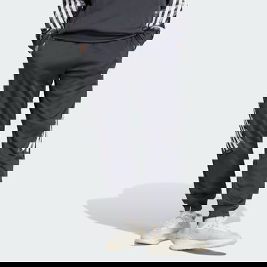 Панталони и дънки adidas Originals Future Icons Allover Print Черно | IB6127, 1