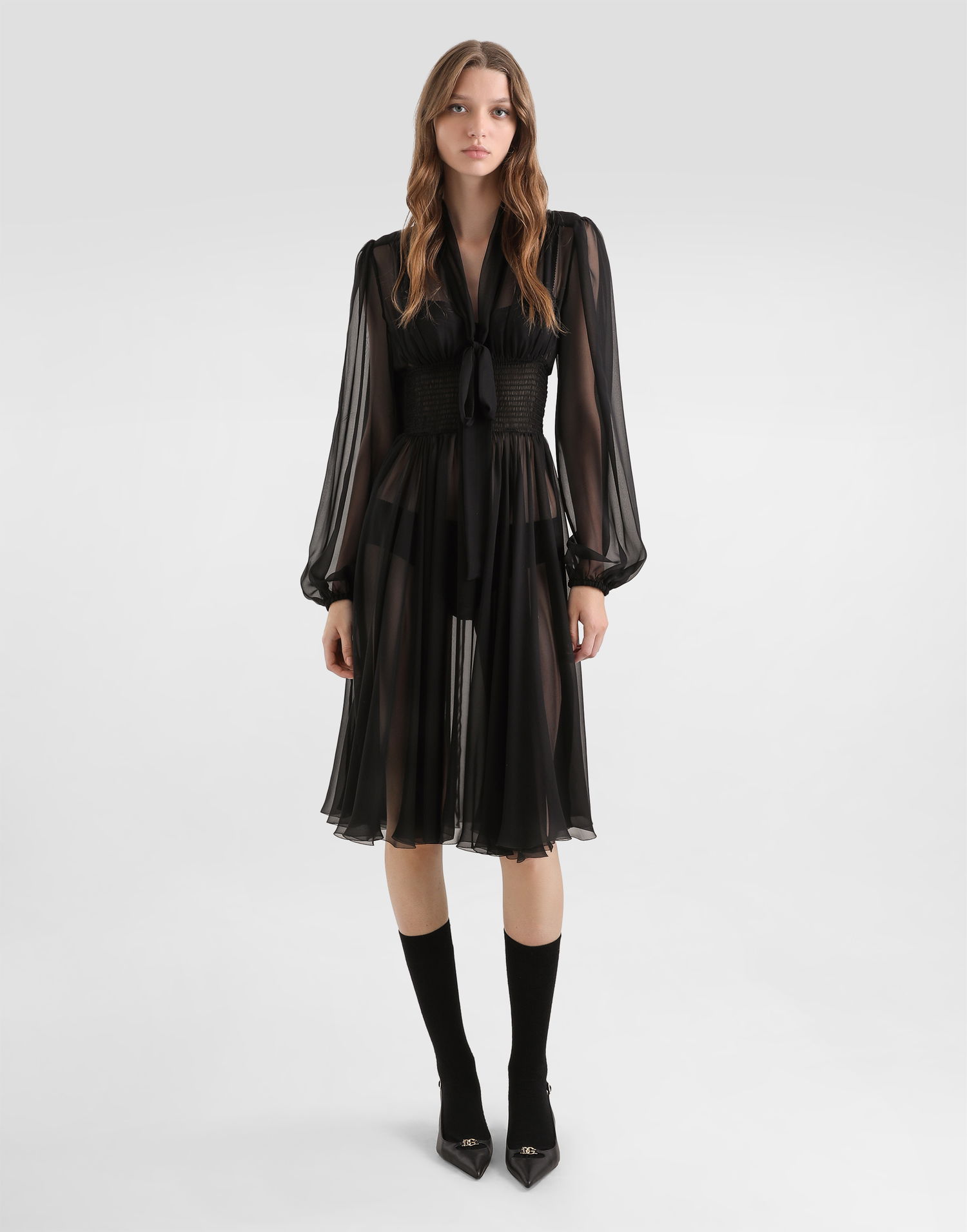 Pокля Dolce & Gabbana Dolce & Gabbana Chiffon Silk V-Neck Tie-Front Ruched Midi Dress Черно | F60GMTFU1ATN0000, 1