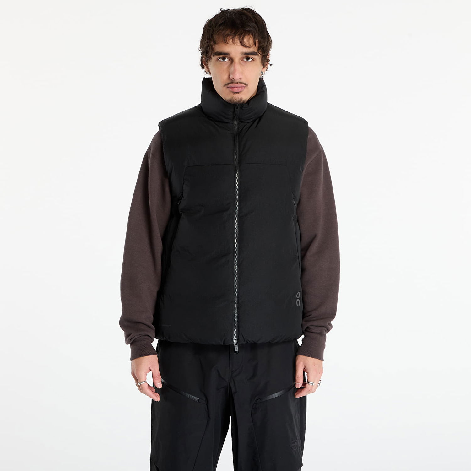 Жилетка On Running All-Day Puffer Vest Черно | 1MF30360553 M, 0