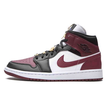 Кецове и обувки Jordan Air Jordan 1 Mid SE "Gold Pendants" W Черно | CZ4385-016, 0