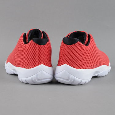 Кецове и обувки Jordan Jordan Future Low Червено | 718948-600, 3