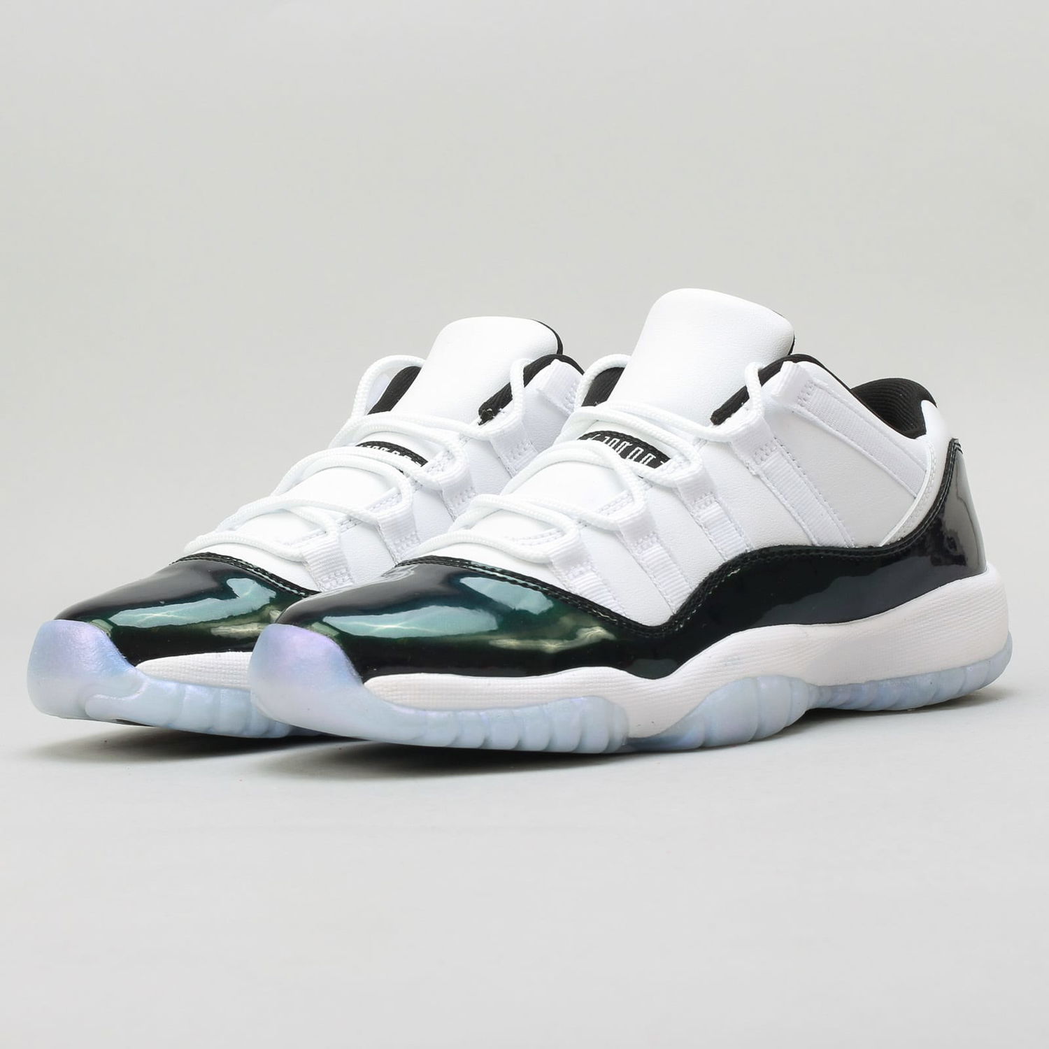 Кецове и обувки Jordan Air Jordan 11 Retro ''Emerald'' GS Бяло | 528896-145, 1