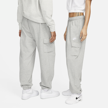 Спортни панталони Nike Sportswear Club Fleece Mid Rise Oversized Cargo Tracksuit Bottoms Сиво | DQ5196-063, 1
