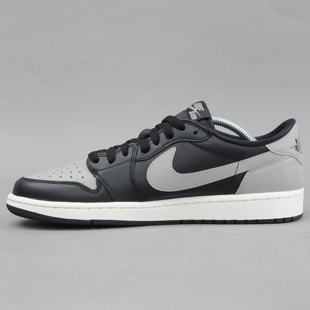 Кецове и обувки Jordan Air Jordan 1 Retro Low OG "Shadow" Сиво | 705329-003, 0