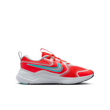 Кецове и обувки Nike Cosmic Runner Червено | HM4402-600, 2