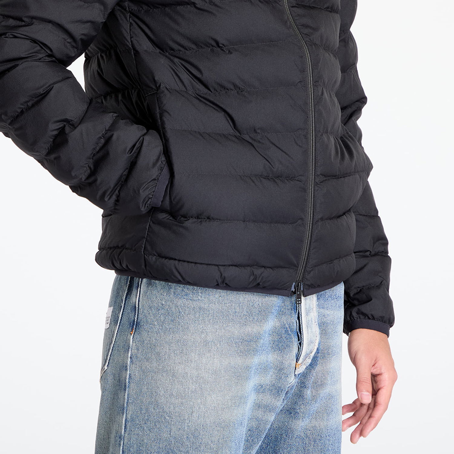 Яке Fred Perry Hooded Insulated Jacket Black XL Черно | J8553 102, 1