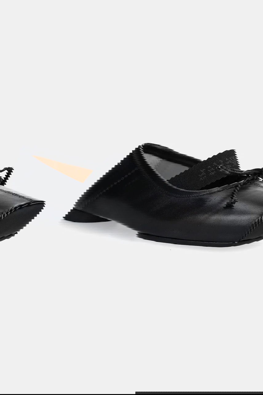 Кецове и обувки Maison Margiela MM6 Maison Margiela Leather Ballerinas Черно | S59WZ0103.P3628.T8013, 0
