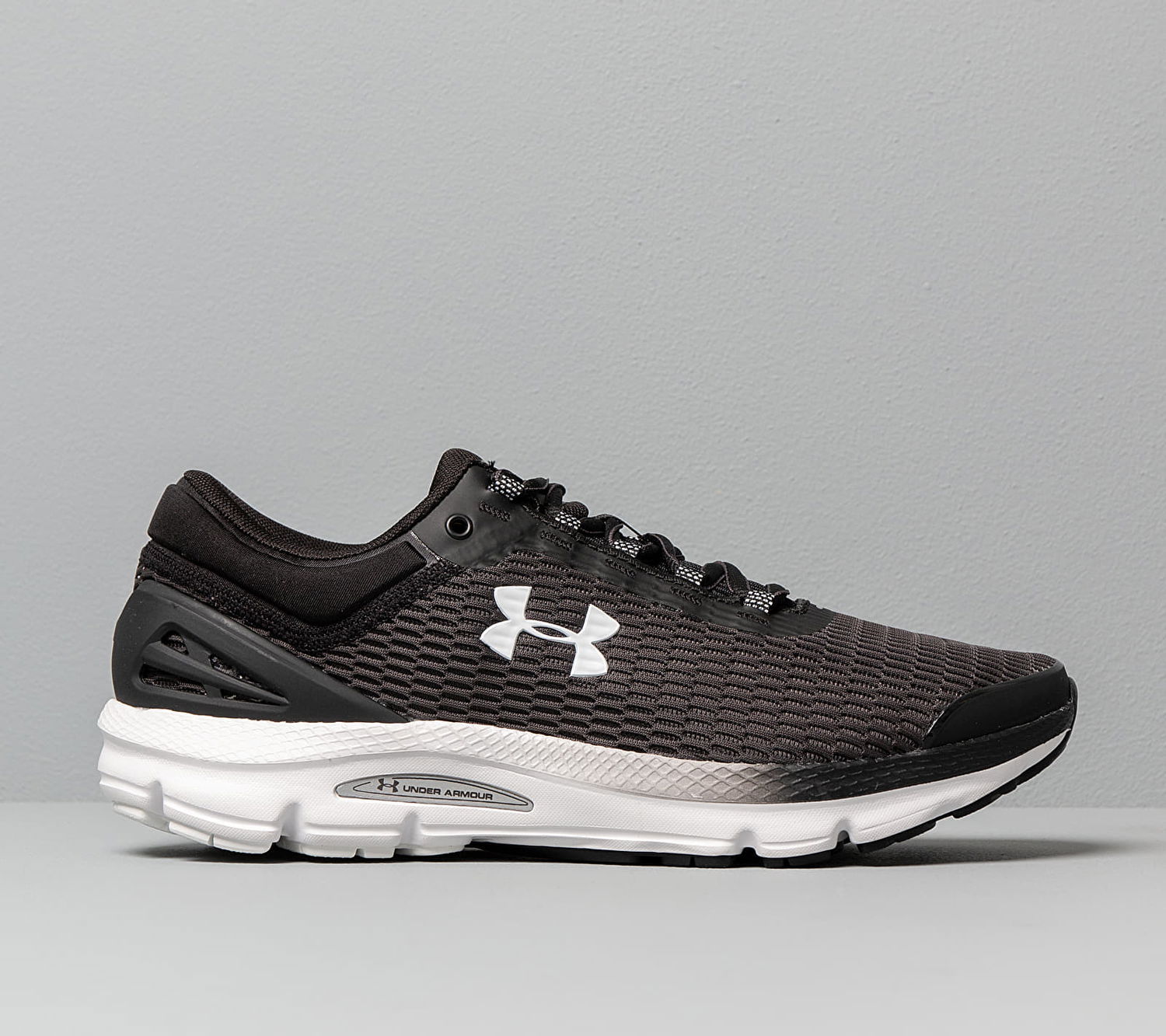 Кецове и обувки Under Armour Charged Intake 3 Черно | 3021229-004, 0