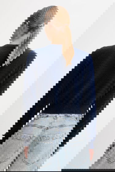 Пуловер adidas Performance Fuzzy Cropped Cardigan Синьо | JW3644, 2