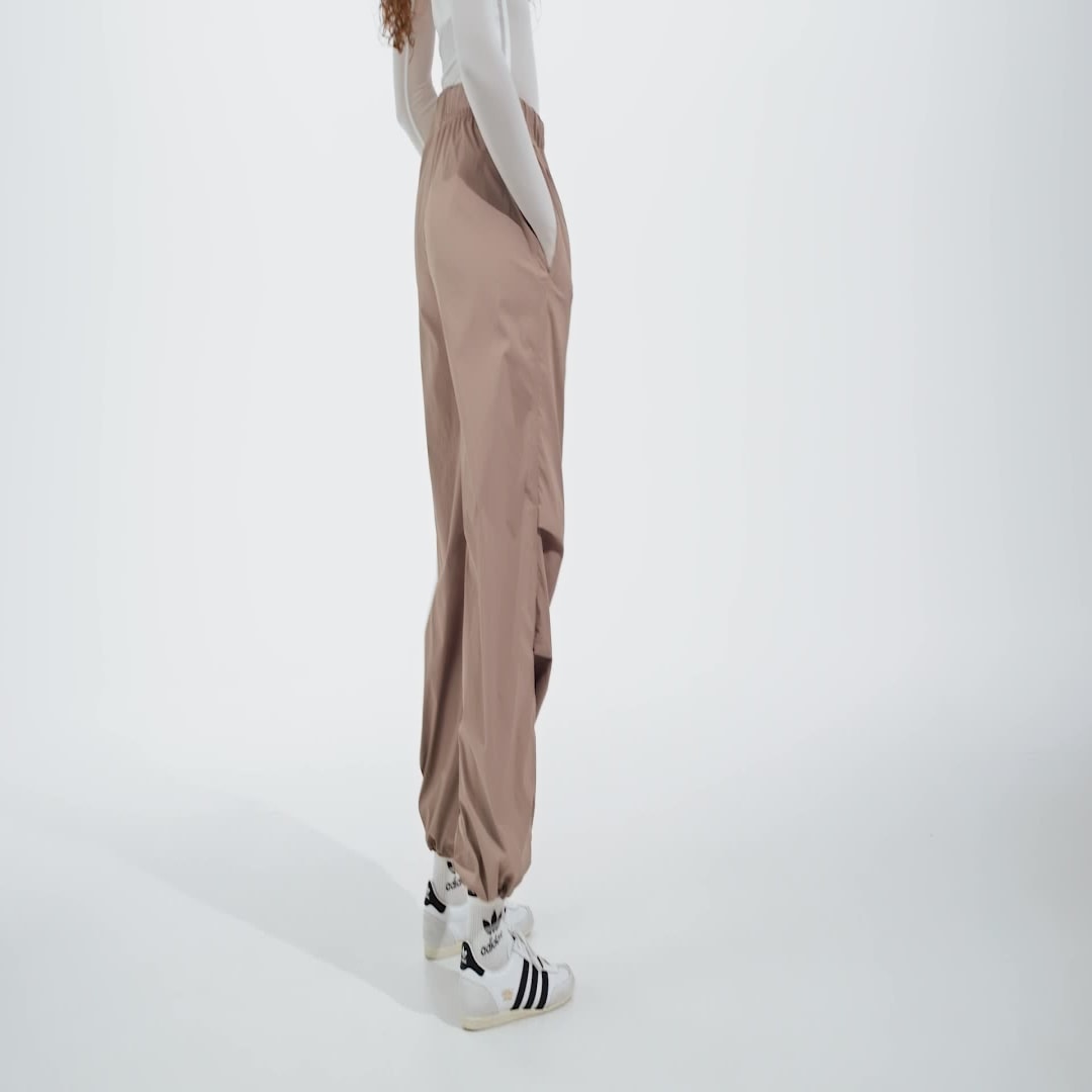 Спортни панталони adidas Performance Parachute Ripstop Pants Кафяво | JD0783, 1