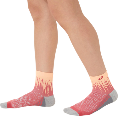 Чорапи Asics Asics Performance Run Quarter Socks Розово | 3013a980-801, 3