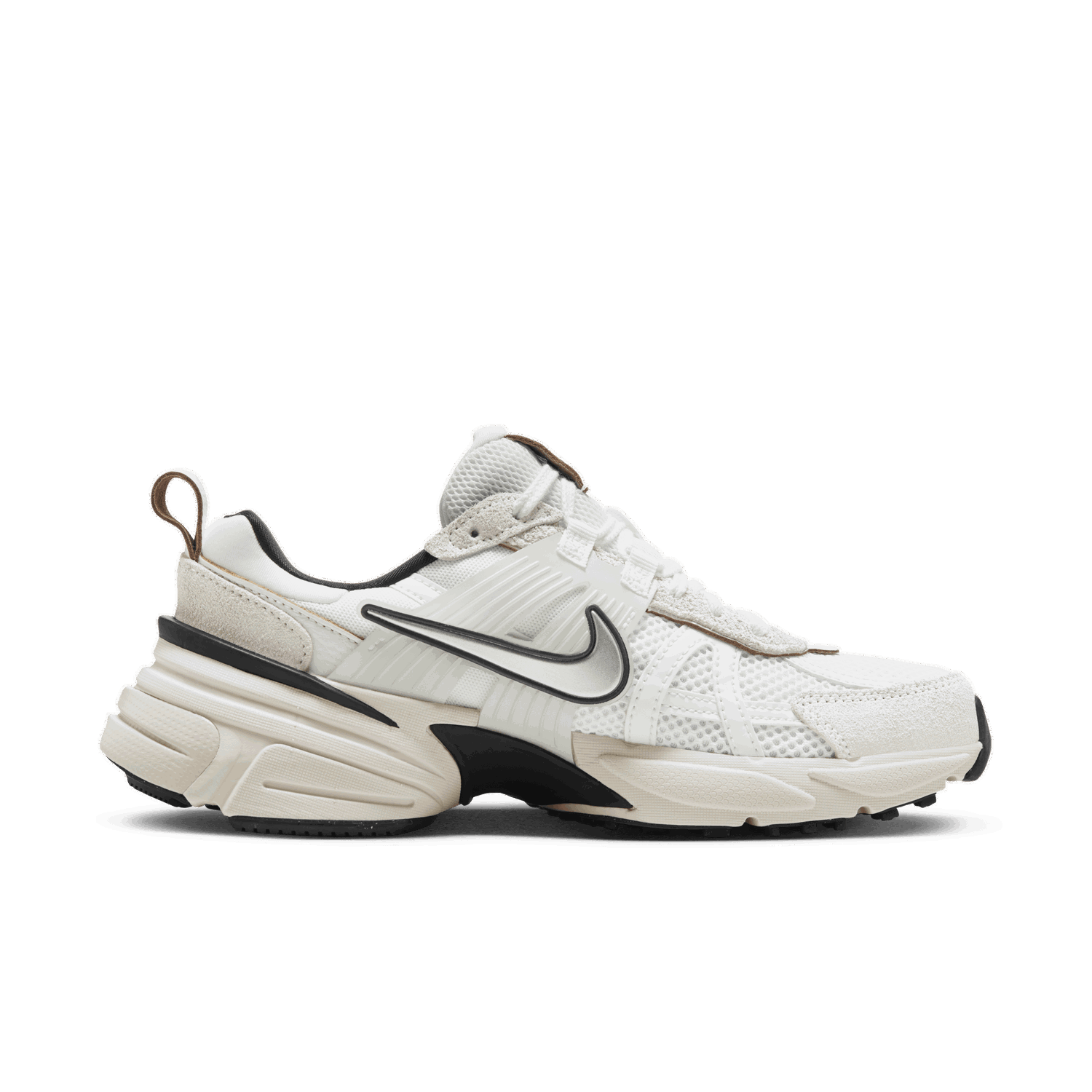 Кецове и обувки Nike V2K Run Summit White Light Orewood Brown (Women's) Бежово | FN6703-100, 1
