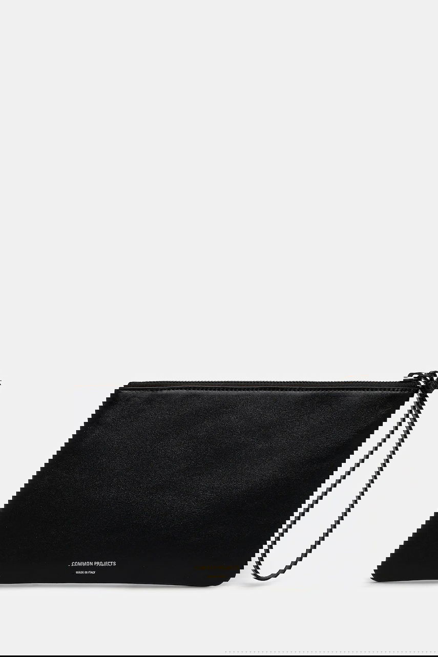 Дамска чанта Common Projects Small Flat Leather Pouch Черно | 9187.7547, 0