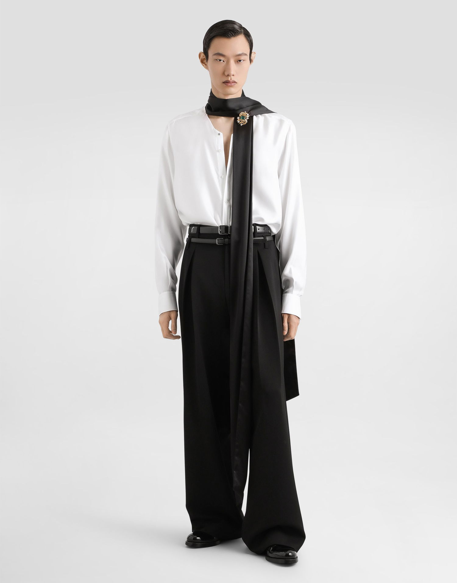 Риза Dolce & Gabbana Dolce & Gabbana Silk Twill Shirt with Tie Neck Черно | G5NU0TFU10SW0800, 1