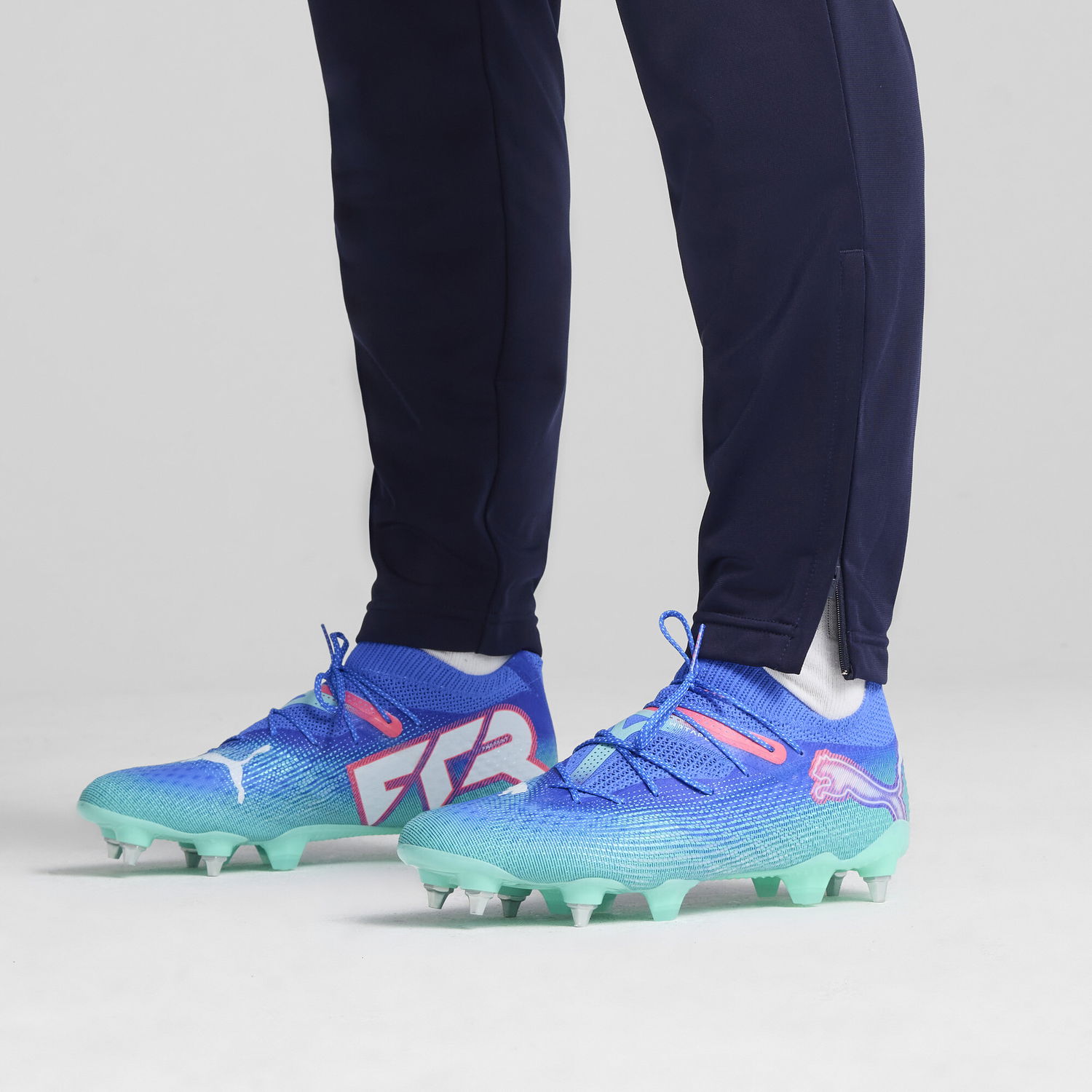 Кецове и обувки Puma FUTURE 7 ULTIMATE MxSG Soccer Cleats Синьо | 107918_01, 1