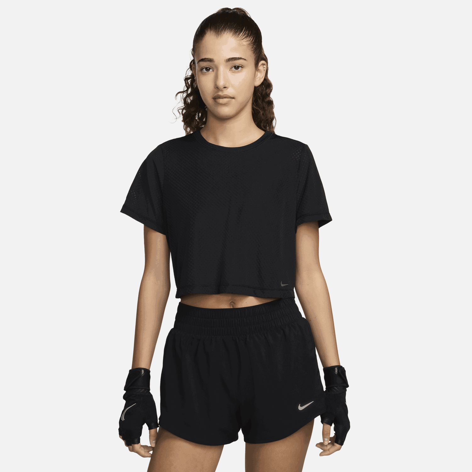 Съкратен топ Nike Dri-Fit One Classic Breathe Черно | FN4117-010, 1