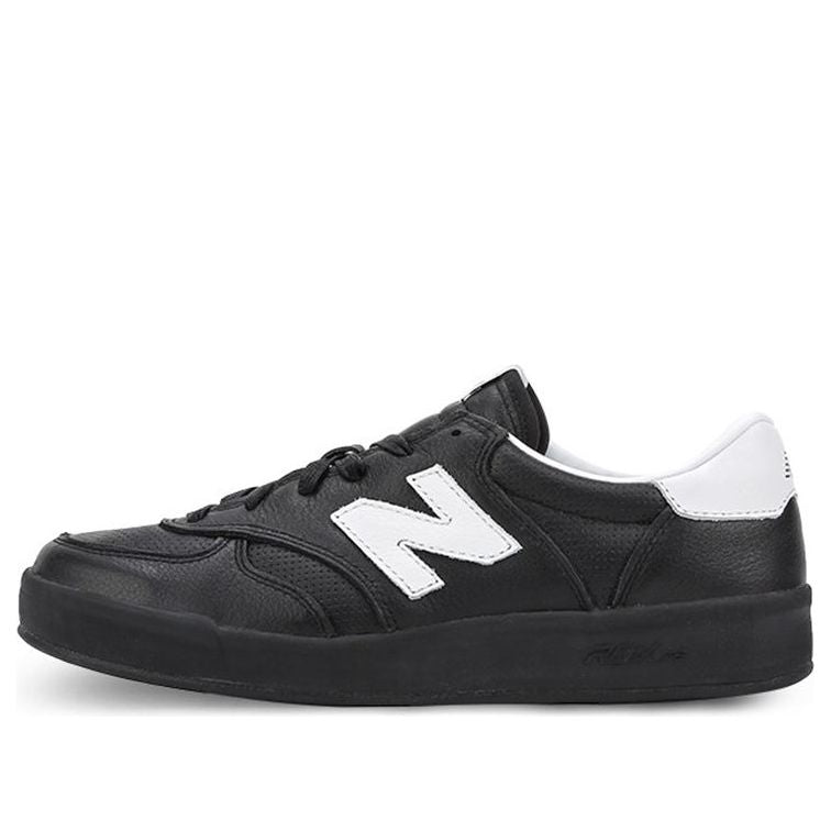 Кецове и обувки New Balance 300 Leather Черно | CRT300LA