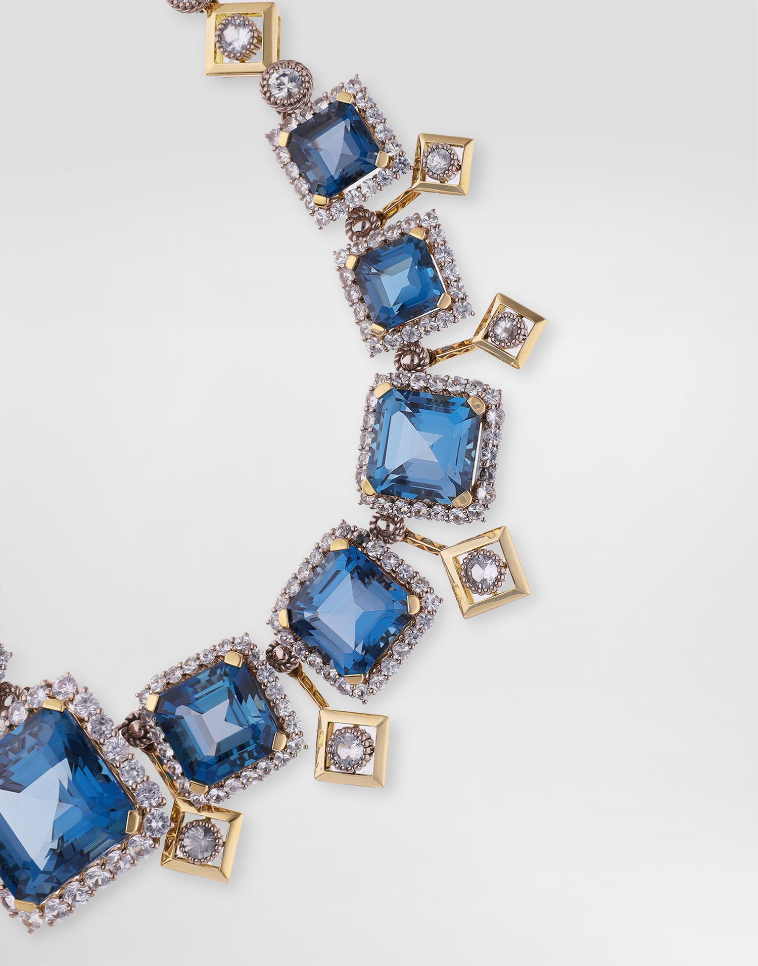 Колие Dolce & Gabbana Dolce & Gabbana Eleganza 18K Gold, Topaz, and Sapphire Necklace Синьо | WNSA3GWTOP187583, 1