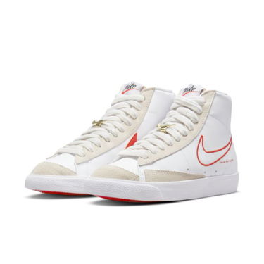 Кецове и обувки Nike Blazer Mid '77 SE W Бяло | DH6757-100, 2