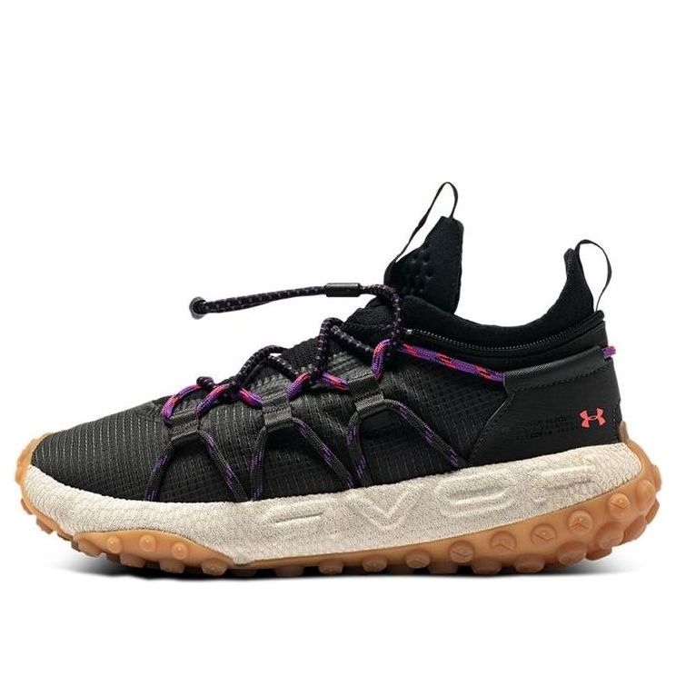Кецове и обувки Under Armour HOVR Summit FT Cuff Черно | 3022945-107