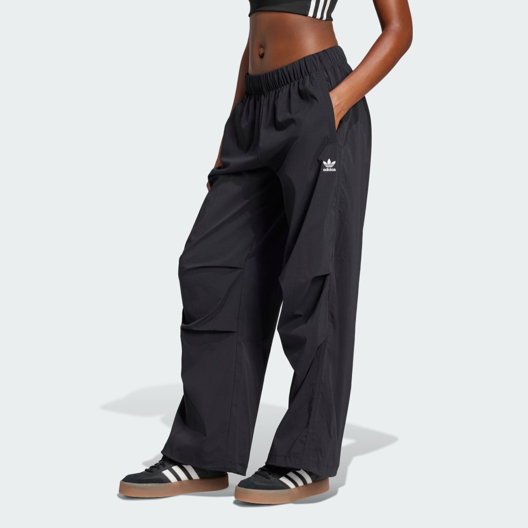 Карго панталони adidas Performance Essentials Ripstop Parachute Pants Черно | JD0785, 0