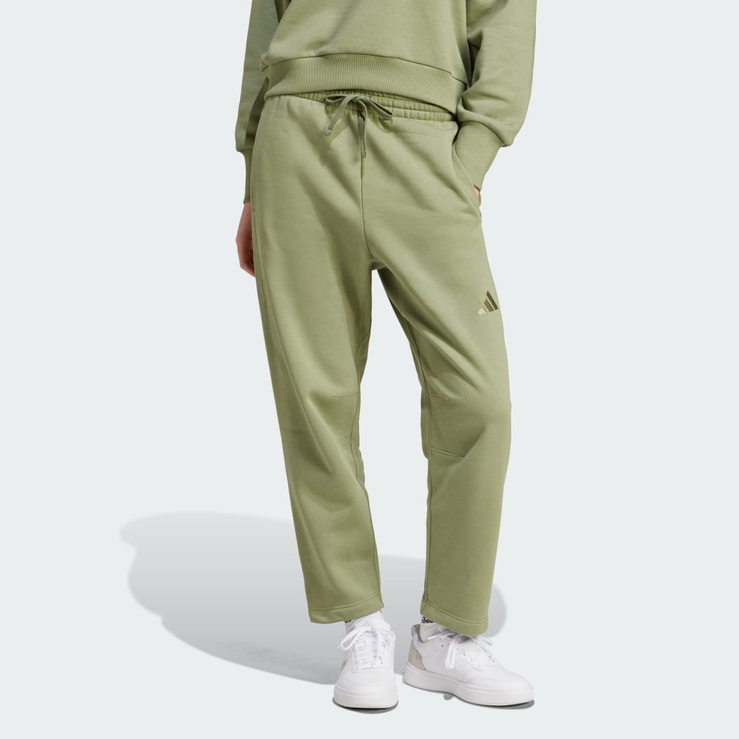 Спортни панталони adidas Performance All Season Fleece Barrel Leg Joggers Зелено | IY6752, 0