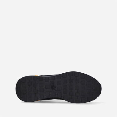 Кецове и обувки Puma Graviton Pro Черно | 38073604, 3