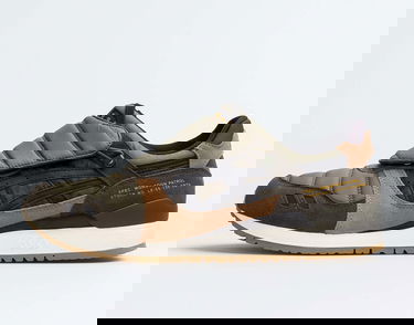 Кецове и обувки Asics Limited Edition SBTG Gel-Lyte III "Monsoon Patro" Кафяво | 1191A066-200, 0