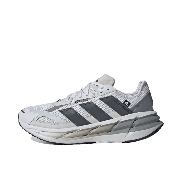 Adistar 3 Sportswear Performance