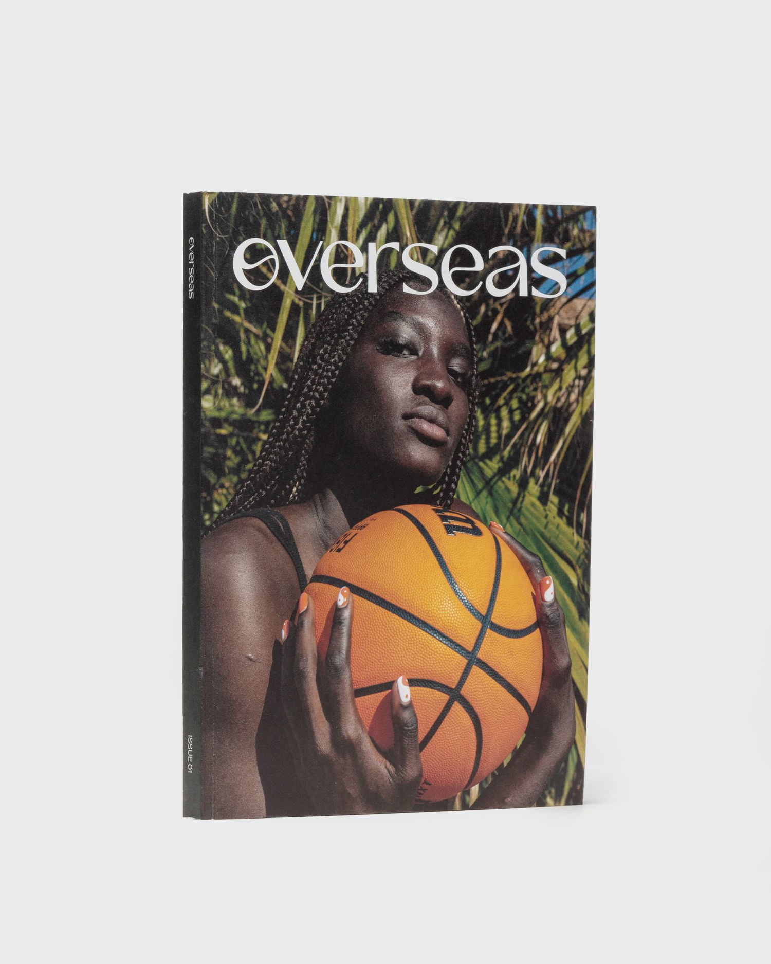 Книга и списание gestalten Books Overseas Magazine - Issue 01 Многоцветен | 9791221003130, 0