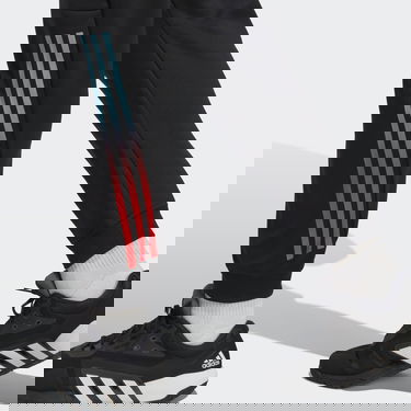 Спортни панталони adidas Performance Train Icons 3-Stripes Training Pants Черно | HS7514, 5