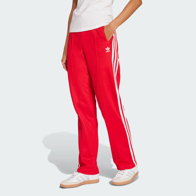 Спортни панталони adidas Performance Adicolor 3-Stripes Track Pants Червено | JV7190